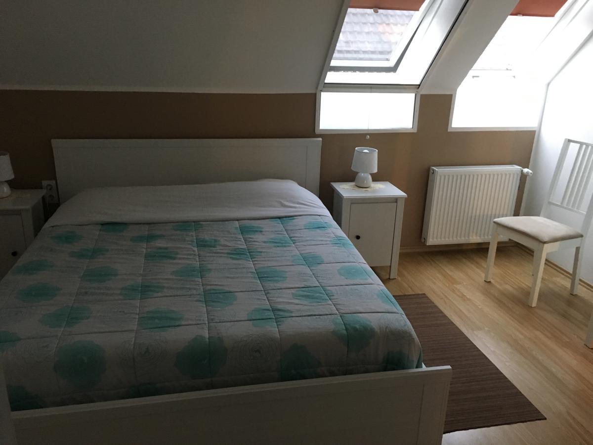 Hunters House Kft Bed And Breakfast Toltestava Exterior foto